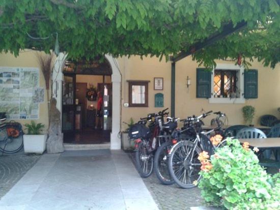 Hotel Locanda San Gallo Moggio Udinese Exterior foto